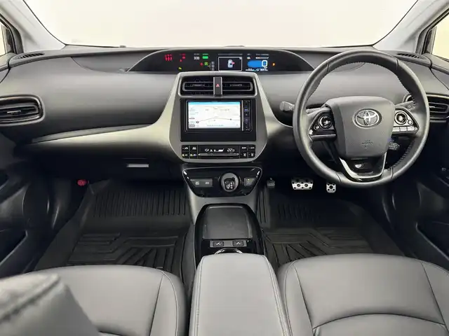 トヨタ プリウス S ツーリングセレ ブラックED 福岡県 2022(令4)年 3.7万km プレシャスブラックパール ワンオーナー　/モデリスタエアロ　/ヘッドレストモニター　/社外ナビ／フルセグＴＶ　/レーダークルコン　/コーナーセンサー　/衝突被害軽減　/レーンキープ　/アクセル踏み間違い防止　/シートヒーター　/社外１７インチＡＷ