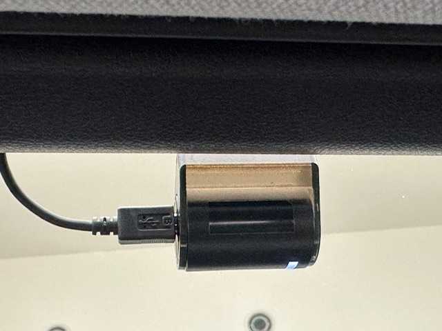 トヨタ プリウス A ツーリングセレクション 宮城県 2016(平28)年 8.9万km エモーショナルレッド MODELLISTA(F.S.R)スポイラー/アルパイン９インチメモリナビ(CD/DVD/SD/Bt)/フルセグ/バックカメラ/ACC/PCS/BSM/LDA/HUD/オートハイビーム/パーキングアシスト/前後ドライブレコーダー/ETC/LEDヘッドライト/LEDフォグ/レザーシート/シートヒーター/コーナーセンサー/純正17AW/社外マット/純正バイザー/スペアキーｘ１