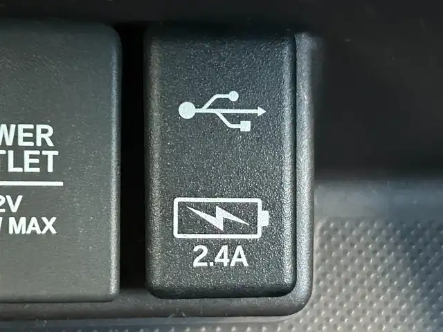 ホンダ フリード ハイブリット G ホンダセンシング 静岡県 2020(令2)年 5.2万km ルナシルバーM 7人乗り/純正7型ナビ/（フルセグTV/FM/AM/CD/DVD/Bluetooth/SD）/バックカメラ/ETC/両側電動スライド/追従クルーズコントロール/オートライト/LEDヘッドライト/スマートキー/プッシュスタート/チップアップシート/前後コーナーセンサー/純正フロアマット