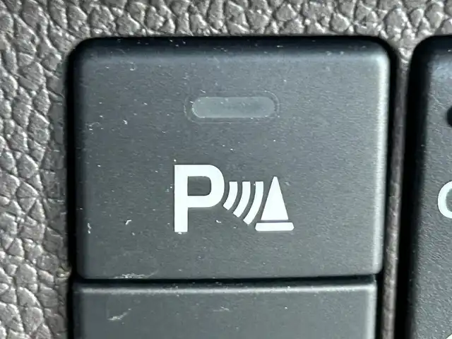 ホンダ フリード ハイブリット G ホンダセンシング 静岡県 2020(令2)年 5.2万km ルナシルバーM 7人乗り/純正7型ナビ/（フルセグTV/FM/AM/CD/DVD/Bluetooth/SD）/バックカメラ/ETC/両側電動スライド/追従クルーズコントロール/オートライト/LEDヘッドライト/スマートキー/プッシュスタート/チップアップシート/前後コーナーセンサー/純正フロアマット