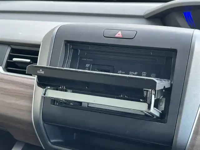 ホンダ フリード ハイブリット G ホンダセンシング 静岡県 2020(令2)年 5.2万km ルナシルバーM 7人乗り/純正7型ナビ/（フルセグTV/FM/AM/CD/DVD/Bluetooth/SD）/バックカメラ/ETC/両側電動スライド/追従クルーズコントロール/オートライト/LEDヘッドライト/スマートキー/プッシュスタート/チップアップシート/前後コーナーセンサー/純正フロアマット