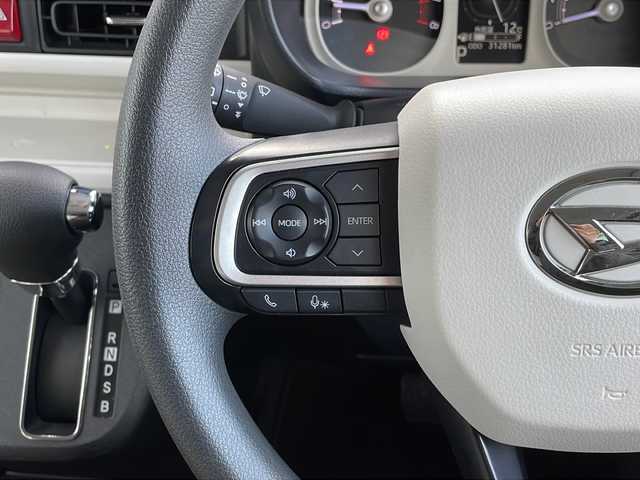 ダイハツ ムーヴ キャンバス ストライプス G 山口県 2023(令5)年 3.2万km シャイニングホワイトパール/アプリコットピンクメタリック 純正9インチディスプレイオーディオ/フルセグTV/バックカメラ/前後ドライブレコーダー/LEDヘッドライト/スマートアシスト/・衝突回避支援ブレーキ機能/・誤発進抑制機能/・車線逸脱抑制機能/・先行車発進お知らせ機能/・コーナーセンサー/・オートハイビーム/スマートキー/プッシュスタート/電動ミラー/両側パワースライドドア/シートヒーター/保証書/スペアキー