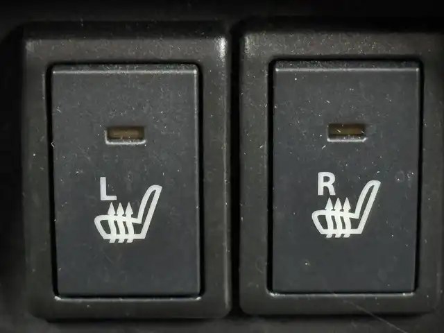 スズキ ハスラー HYBRID G 福岡県 2021(令3)年 4万km チアフルピンクメタリック/ホワイト2トーンルーフ 純正ナビ　/衝突軽減ブレーキ　/レーンキープ　/コーナーセンサー　/横滑り防止装置　/アイドリングストップ　/シートヒーター　/プッシュスタート　/電動格納式ドアミラー　/純正フロアマット　/オートライト　/ドアバイザー