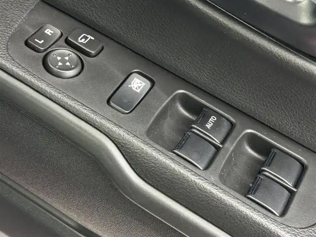 スズキ ハスラー HYBRID G 福岡県 2021(令3)年 4万km チアフルピンクメタリック/ホワイト2トーンルーフ 純正ナビ　/衝突軽減ブレーキ　/レーンキープ　/コーナーセンサー　/横滑り防止装置　/アイドリングストップ　/シートヒーター　/プッシュスタート　/電動格納式ドアミラー　/純正フロアマット　/オートライト　/ドアバイザー