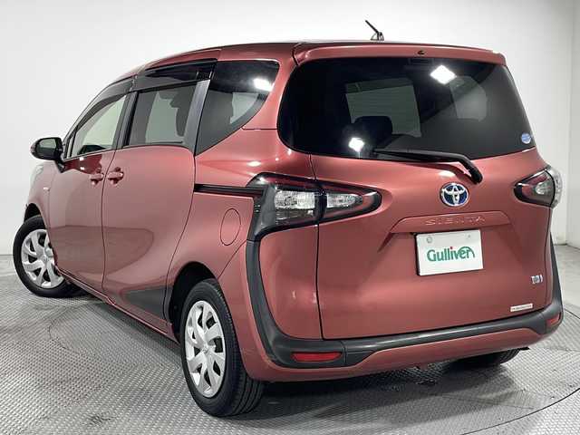 トヨタ シエンタ ハイブリッド G 広島県 2016(平28)年 6.6万km レッドマイカM 社外ナビ　/両側パワースライドドア　/バックカメラ　/オートハイビーム　/フルセグTV　/スマートキー　/モデリスタ　/レーンキープアシスト　/衝突軽減ブレーキ　/LEDヘッドランプ　/オートライト　/フォグランプ　/ETC/純正15インチアルミホイールキャップ(185/60/R15)/エアバック（運転席/助手席）