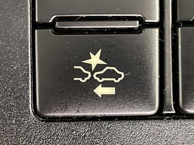 トヨタ シエンタ ハイブリッド G 広島県 2016(平28)年 6.6万km レッドマイカM 社外ナビ　/両側パワースライドドア　/バックカメラ　/オートハイビーム　/フルセグTV　/スマートキー　/モデリスタ　/レーンキープアシスト　/衝突軽減ブレーキ　/LEDヘッドランプ　/オートライト　/フォグランプ　/ETC/純正15インチアルミホイールキャップ(185/60/R15)/エアバック（運転席/助手席）