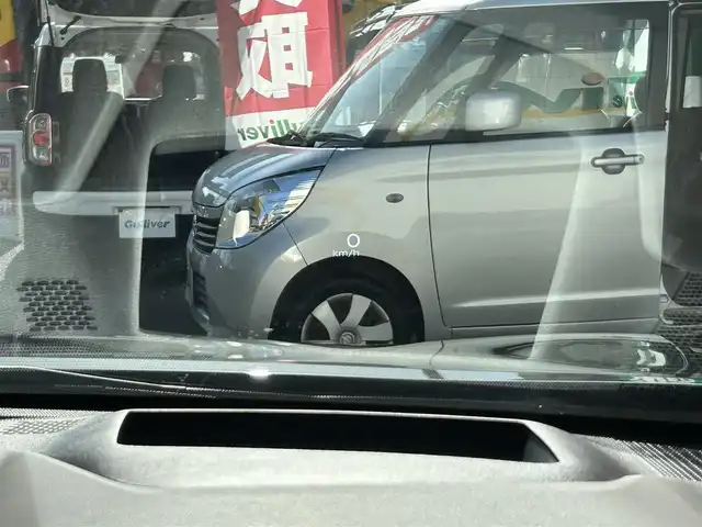 日産 エクストレイル G e－4ORCE 東京都 2022(令4)年 1.6万km ダイヤモンドブラック パノラミックガラスルーフ/BOSEプレミアムサウンドシステム/純正12.3インチディスプレイオーディオナビ/AM・FM/フルセグTV/Bluetooth/ＵＳＢ/　/AppleCarPlay/AndroidAuto//アラウンドビューモニター/ETC2.0/プロパイロット/インテリジェントルームミラー/インテリジェントクルーズコントロール（ハンドル支援）/インテリジェントエマージェンシーブレーキ/踏み間違い衝突防止アシスト/前方衝突予測警報/ふらつき警報/車線逸脱防止支援システム/ヘッドアップディスプレイ/ブラインドスポットモニター/ハンズフリーパワーバックドア/シルバールーフレール/プッシュスタート/革巻きステアリングホイール/純正前後ドライブレコーダー/パーキングアシスト/合皮シート（運転席シートメモリー）/パワーシート/シートヒーター/純正ドライブレコーダー/LEDヘッドライト/LEDフォグランプ/シーケンシャルターンランプ/置くだけ充電/革巻きステアリングホイール/ステアリングヒーター/電動オート格納ミラー/リバース連動機能ミラー/保証書/取扱説明書/スペアキー