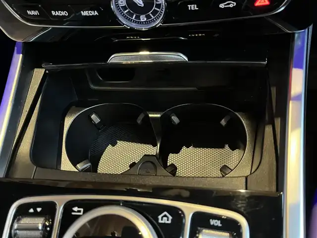 メルセデス・ベンツ ゲレンデヴァーゲン Ｇ４００ｄ AMGライン 宮城県 2024(令6)年 1.9万km ワイン ワンオーナー/G-manufakturプログラム/ラグジュアリーパッケージ/AMGライン/アダプティブダンピングシステム/レーダーセーフティパッケージ/Burmesterサラウンドサウンドシステム/純正ナビゲーションシステム/フルセグTV/360°カメラシステム/ナッパレザーシート/シートベンチレーション/シートヒーター/メモリ機能付きパワーシート/電動サイドステップ/マルチビームLEDヘッドライト/オートマチックハイビーム/純正20インチAW/アルパイン製デジタルインナーミラー型ドラレコ/ETC2.0車載器