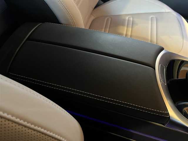 メルセデス・ベンツ ゲレンデヴァーゲン Ｇ４００ｄ AMGライン 宮城県 2024(令6)年 1.9万km ワイン ワンオーナー/G-manufakturプログラム/ラグジュアリーパッケージ/AMGライン/アダプティブダンピングシステム/レーダーセーフティパッケージ/Burmesterサラウンドサウンドシステム/純正ナビゲーションシステム/フルセグTV/360°カメラシステム/ナッパレザーシート/シートベンチレーション/シートヒーター/メモリ機能付きパワーシート/電動サイドステップ/マルチビームLEDヘッドライト/オートマチックハイビーム/純正20インチAW/アルパイン製デジタルインナーミラー型ドラレコ/ETC2.0車載器