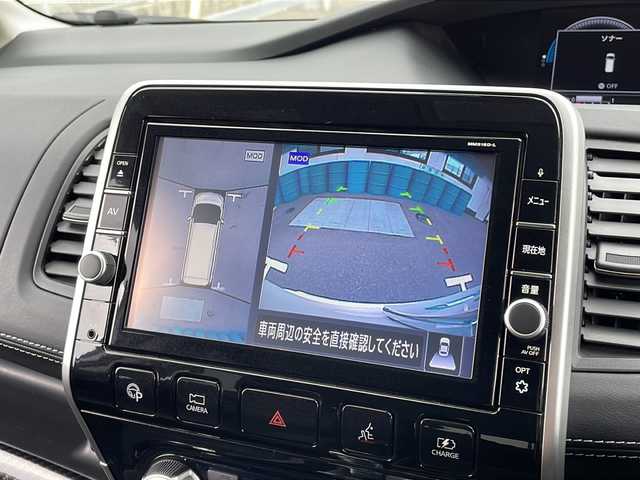 日産 セレナ e－パワー ハイウェイスター V 山口県 2019(平31)年 6.2万km ブリリアントホワイトパール 2トーン 純正SDナビ/フルセグTV/Bluetooth接続/後席用モニター/ワンオーナー/ビルトインETC/ドライブレコーダー/クルーズコントロール追従走行有り/アラウンドビューモニター/シートヒーター/両側パワースライドドア/カーテンエアバック/ウォークスルー/プロパイロット