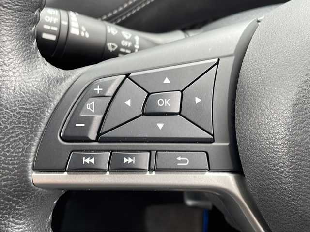 日産 セレナ e－パワー ハイウェイスター V 山口県 2019(平31)年 6.2万km ブリリアントホワイトパール 2トーン 純正SDナビ/フルセグTV/Bluetooth接続/後席用モニター/ワンオーナー/ビルトインETC/ドライブレコーダー/クルーズコントロール追従走行有り/アラウンドビューモニター/シートヒーター/両側パワースライドドア/カーテンエアバック/ウォークスルー/プロパイロット