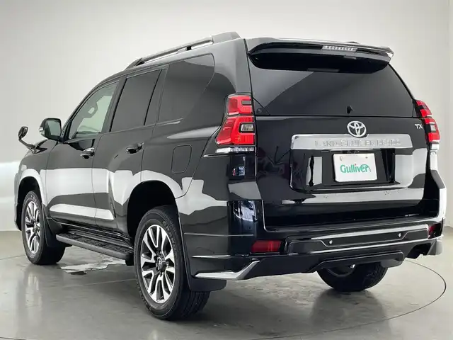 トヨタ ランドクルーザー プラド TX Lパッケージ 愛知県 2023(令5)年 4万km ブラック 純正９型ナビ　フルセグＴＶ　ＨＤＭＩ　DVD　Bluetooth　ムーンルーフ　モデリスタエアロ　純正ＯＰ１９インチＡＷ　黒革　７人乗　バックカメラ　シートヒーター　エアシート　セーフティセンス　衝突軽減　追従クルコン　車線逸脱　コーナーセンサー　LEDオートライト　フォグランプ　シートベンチレーション　ルーフレール　オートハイビーム　TVキャンセラー　禁煙車