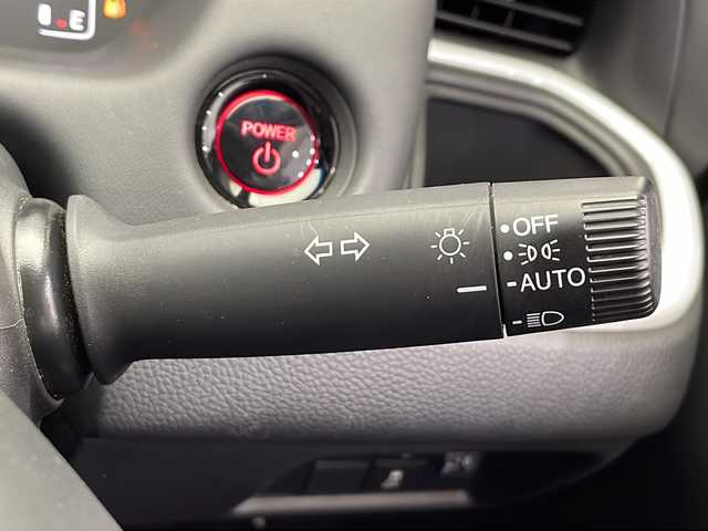 ホンダ フィット e:HEVホーム 栃木県 2020(令2)年 2.5万km シャイニンググレーM ワンオーナー/純正ナビ(VXU-205FTi)/(フルセグテレビ・Bluetooth・CD・DVD・USB/SD)/バックカメラ/ホンダセンシング/・衝突軽減システム/・レーンキープアシストシステム/・オートハイビーム/・オートクルーズコントロール/前後コーナーセンサー/前後ドライブレコーダー/ドアバイザー/スペアキー1本/禁煙車/取扱説明書/保証書