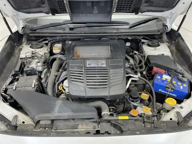 スバル レヴォーグ 1．6GT－S アイサイト 滋賀県 2015(平27)年 4.4万km クリスタルホワイトP 純正SDナビ/・Bluetooth/CD/DVD/USB/フルセグ /バックカメラ/レーダークルーズコントロール/レーンキープアシスト/ダウンヒルアシストコントロール/ブラインドスポットモニター/電子パーキングブレーキ/LEDヘッドライト/パドルシフト/革巻きステアリング/パワーシート/純正AW/プッシュスタート/アイドリングストップ/ETC