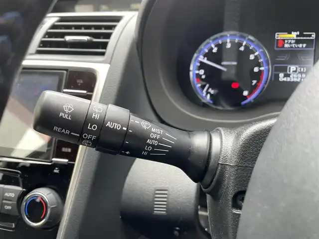 スバル レヴォーグ 1．6GT－S アイサイト 滋賀県 2015(平27)年 4.4万km クリスタルホワイトP 純正SDナビ/・Bluetooth/CD/DVD/USB/フルセグ /バックカメラ/レーダークルーズコントロール/レーンキープアシスト/ダウンヒルアシストコントロール/ブラインドスポットモニター/電子パーキングブレーキ/LEDヘッドライト/パドルシフト/革巻きステアリング/パワーシート/純正AW/プッシュスタート/アイドリングストップ/ETC
