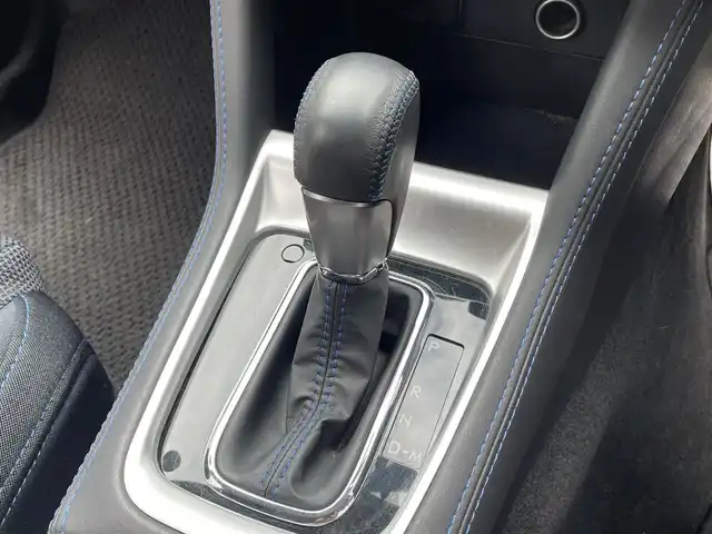 スバル レヴォーグ 1．6GT－S アイサイト 滋賀県 2015(平27)年 4.4万km クリスタルホワイトP 純正SDナビ/・Bluetooth/CD/DVD/USB/フルセグ /バックカメラ/レーダークルーズコントロール/レーンキープアシスト/ダウンヒルアシストコントロール/ブラインドスポットモニター/電子パーキングブレーキ/LEDヘッドライト/パドルシフト/革巻きステアリング/パワーシート/純正AW/プッシュスタート/アイドリングストップ/ETC