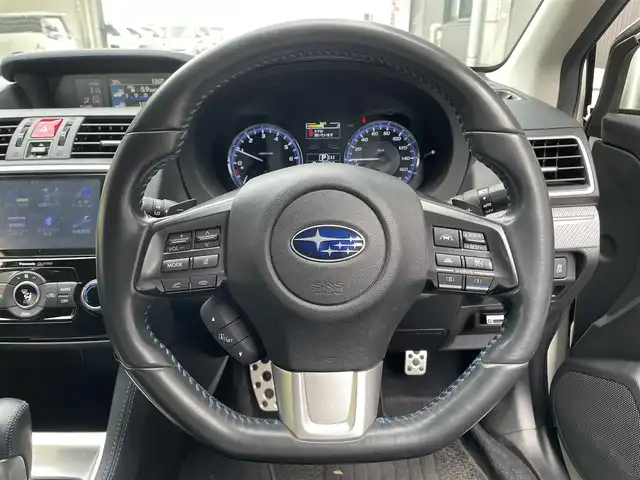 スバル レヴォーグ 1．6GT－S アイサイト 滋賀県 2015(平27)年 4.4万km クリスタルホワイトP 純正SDナビ/・Bluetooth/CD/DVD/USB/フルセグ /バックカメラ/レーダークルーズコントロール/レーンキープアシスト/ダウンヒルアシストコントロール/ブラインドスポットモニター/電子パーキングブレーキ/LEDヘッドライト/パドルシフト/革巻きステアリング/パワーシート/純正AW/プッシュスタート/アイドリングストップ/ETC