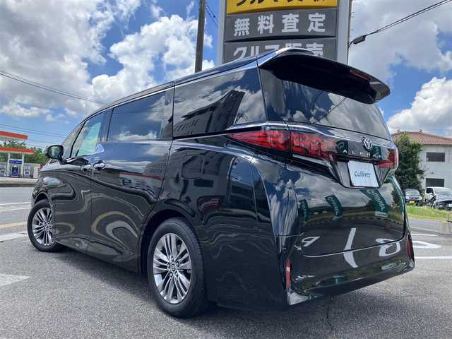 トヨタ アルファード Z 広島県 2024(令6)年 1.1万km ブラック 新車ワンオーナー/新車保証書/セーフティセンス/純正ナビ/左右独立ムーンルーフ/ブラックレザーシート/パノラミックビューモニター/フルセグTV・Bluetooth/純正フリップダウンモニター/両側パワースライドドア/パワーバックドア/デジタルインナーミラー/置くだけ充電/シートヒーター＆ベンチレーションシート/レーダークルーズ/ブラインドスポットモニタリング/ビルトインETC/パワーシート/タイプC・HDMIポート/LEDオートライト