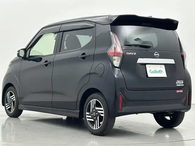 日産 デイズ ハイウェイスターX 熊本県 2024(令6)年 0.9万km ブラック 禁煙車　/全周囲カメラ　/バックカメラ　/社外前後ドライブレコーダー　/ＥＴＣ　/前後クリアランスソナー　/衝突軽減ブレーキ　/横滑り防止　/アイドリングストップ　/純正フロアマット/純正１４インチAW/オートライト　/ＬＥＤヘッドライト/フォグライト/スマートキー/プッシュスタート/スペアキー1本/保証書/取扱説明書