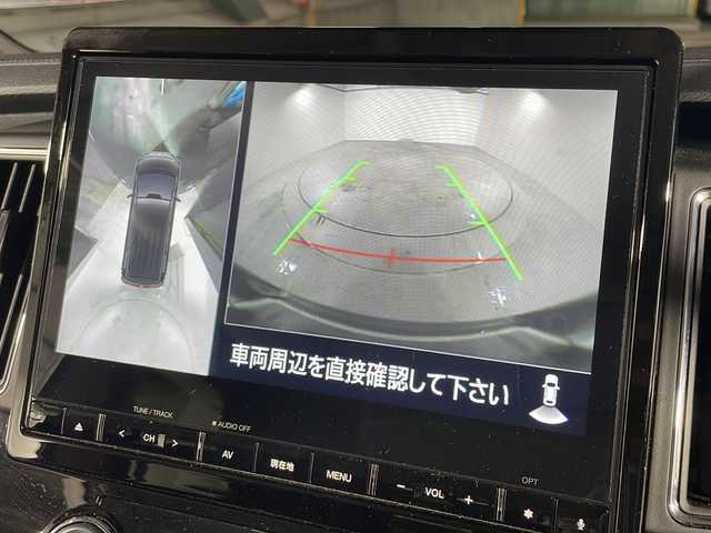 三菱 デリカＤ：５ P 広島県 2023(令5)年 1.2万km グラファイトグレーメタリック/ブラックマイカ 衝突軽減/車線逸脱警報/BSW/レーダークルーズコントロール/純正10.1型ナビ/・CD/DVD/・Bluetooth/マルチアラウンドビューモニター/両側パワースライドドア/ステアリングヒーター/シートヒーター（D/N）/パワーシート/革巻きステアリング/革調シートカバー/社外ドアバイザー/前ドライブレコーダー