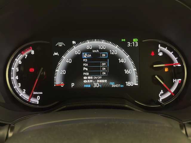トヨタ ヴォクシー S－Z 宮崎県 2022(令4)年 3.7万km ホワイトパールクリスタルシャイン Toyota Safety Sense/〇プリクラシュセーフティ/〇レーンディパーチャーアラート/〇プロアクティブドライビングアシスト/〇パーキングサポートブレーキ/〇ロードサインアシスト/〇オートマチックハイビーム/〇レーダークルーズコントロール/〇クリアランスソナー/〇発進遅れ告知/純正10.5インチナビ/フルセグTV/CD/DVD/Bluetooth/バックカメラ/純正14インチ後席ディスプレイ（V14T-R72R）/両側パワースライドドア/ハーフレザーシート/シートヒーター/LEDヘッドライト/ビルトインETC2.0/純正17インチAW/純正フロアマット/保証書/取扱説明書