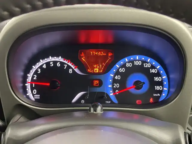 日産 キューブ 15X Vセレクション 新潟県 2018(平30)年 7.8万km ビターショコラ 純正メモリナビ【MC314D-W】/　フルセグTV/Bluetooth/CD/DVD/バックモニター/ビルトインETC/アイドリングストップ/横滑り防止装置/オートライト