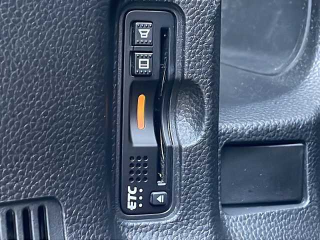 ホンダ Ｎ ＢＯＸ カスタム G L ホンダセンシング 道東・釧路十勝 2018(平30)年 8.8万km クリスタルブラックパール 禁煙車/4WD/ホンダセンシング/クルーズコントロール/レーンキープアシスト/コーナーセンサー/純正ナビ/（Bluetooth/CD/DVD/フルセグ)/バックカメラ/LEDオートライト/オートマチックハイビーム/フォグランプ/DN席シートヒーター/ステアリングスイッチ/ビルトインETC/純正AW/純正フロアマット/電動格納ウィンカーミラー/スマートキー/ドアバイザー