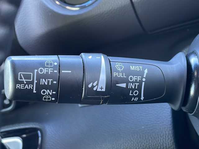 ホンダ Ｎ ＢＯＸ カスタム G L ホンダセンシング 道東・釧路十勝 2018(平30)年 8.8万km クリスタルブラックパール 禁煙車/4WD/ホンダセンシング/クルーズコントロール/レーンキープアシスト/コーナーセンサー/純正ナビ/（Bluetooth/CD/DVD/フルセグ)/バックカメラ/LEDオートライト/オートマチックハイビーム/フォグランプ/DN席シートヒーター/ステアリングスイッチ/ビルトインETC/純正AW/純正フロアマット/電動格納ウィンカーミラー/スマートキー/ドアバイザー