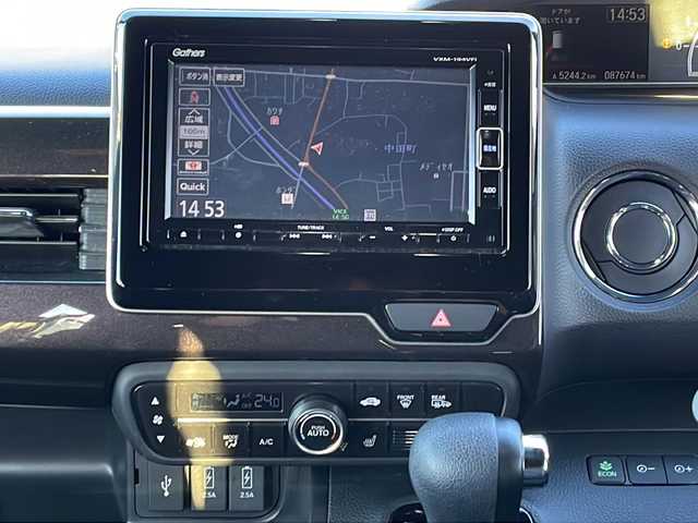 ホンダ Ｎ ＢＯＸ カスタム G L ホンダセンシング 道東・釧路十勝 2018(平30)年 8.8万km クリスタルブラックパール 禁煙車/4WD/ホンダセンシング/クルーズコントロール/レーンキープアシスト/コーナーセンサー/純正ナビ/（Bluetooth/CD/DVD/フルセグ)/バックカメラ/LEDオートライト/オートマチックハイビーム/フォグランプ/DN席シートヒーター/ステアリングスイッチ/ビルトインETC/純正AW/純正フロアマット/電動格納ウィンカーミラー/スマートキー/ドアバイザー