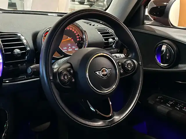 ＭＩＮＩ ＢＭＷ ミニ クラブマン クーパーS オール4 道央・札幌 2020(令2)年 3.6万km 赤 インディアンサマーレッドメタリック/PEPPERパッケージ/　・リアビューカメラ/　・PDC/　・パーキングアシストパッケージ/　・自動防眩ドアミラー/　・スルーローディングシステム/ACC/シートヒーター/純正HDDナビ/USB/Bluetooth/LEDヘッドライト/ETC