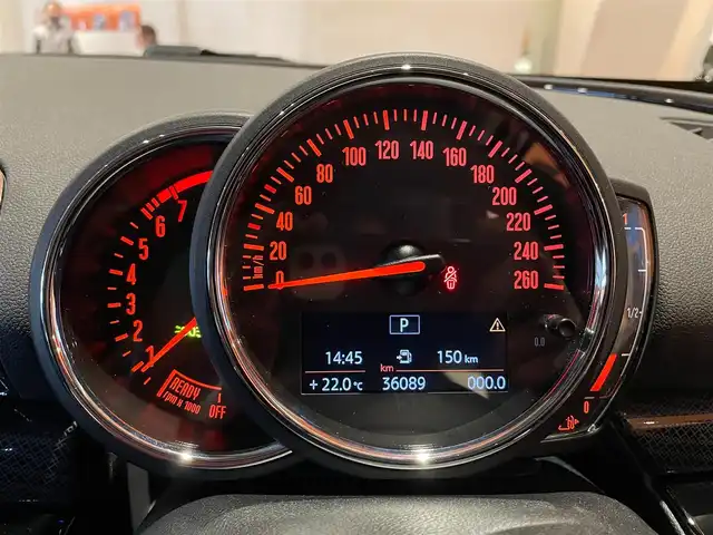 ＭＩＮＩ ＢＭＷ ミニ クラブマン クーパーS オール4 道央・札幌 2020(令2)年 3.6万km 赤 インディアンサマーレッドメタリック/PEPPERパッケージ/　・リアビューカメラ/　・PDC/　・パーキングアシストパッケージ/　・自動防眩ドアミラー/　・スルーローディングシステム/ACC/シートヒーター/純正HDDナビ/USB/Bluetooth/LEDヘッドライト/ETC