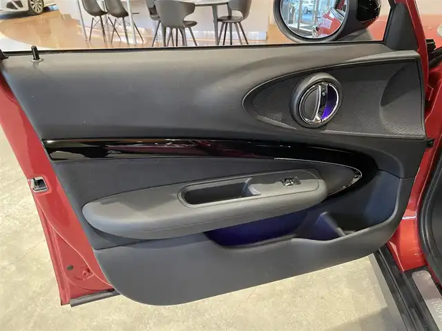 ＭＩＮＩ ＢＭＷ ミニ クラブマン クーパーS オール4 道央・札幌 2020(令2)年 3.6万km 赤 インディアンサマーレッドメタリック/PEPPERパッケージ/　・リアビューカメラ/　・PDC/　・パーキングアシストパッケージ/　・自動防眩ドアミラー/　・スルーローディングシステム/ACC/シートヒーター/純正HDDナビ/USB/Bluetooth/LEDヘッドライト/ETC