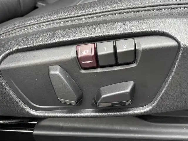 ＢＭＷ Ｘ１ xDrive 18d xライン 三重県 2020(令2)年 3.2万km ミネラルホワイト コンフォートＰＫＧ　/ＡＣＣ　/パワーシート　/ＬＥＤライト　/前後ドライブレコーダー　/純正ナビ　/バックカメラ　/オートマチックテールゲート　/スライディングリアシート　/ＥＴＣ　/コンフォートアクセス　/純正１８ＡＷ