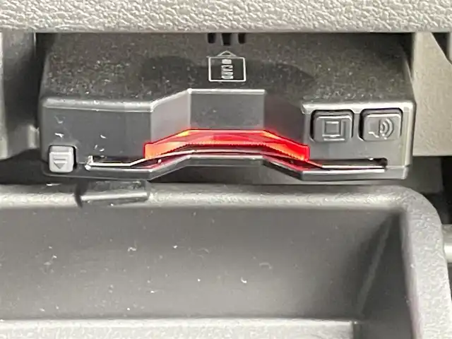 日産 セレナ e－パワー ハイウェイスター V 千葉県 2020(令2)年 6.2万km ダークメタルグレー 禁煙車/エマージェンシーブレーキ/・インテリジェントパーキングアシスト/・プロパイロット/・車線逸脱警報システム/・ブラインドスポットモニター/社外7インチディスプレイオーディオ/・型番:DDX6170BT /・CD/DVD/Bluetooth//・ビルトインETC/・アラウンドビューモニター/両側パワースライドドア/革巻きステアリング/・ステアリングスイッチ/電子パーキング/・ブレーキホールド/左右独立エアコン/純正フロアマット/純正15インチAW/オートライト/・LEDヘッドライト/・LEDフォグランプ