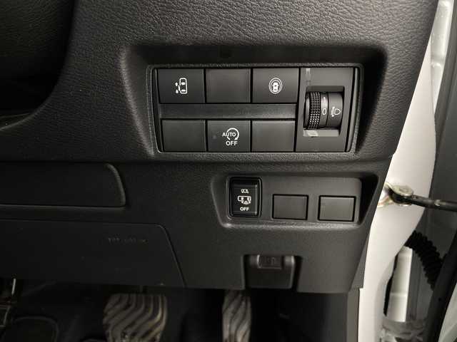 日産 ルークス ハイウェイスター X 新潟県 2024(令6)年 1.3万km ホワイトパール ワンオーナー/純正ディスプレイオーディオ/アラウンドビューモニター/HDMI　Bluetooth/連動前後ドライブレコーダー/ETC2.0/左側パワースライドドア/純正フロアマット/LEDヘッドライト/衝突軽減ブレーキ/純正14インチAW/スマートキー×2/保証書、取説