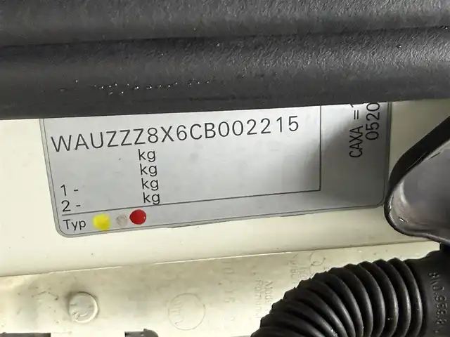 アウディ Ａ１ 1．4TFSI 千葉県 2011(平23)年 7.4万km アマルフィホワイト ユーザー買取車両/純正メーカーナビ/・テレビ/BT/DVD/CD/USB/ETC/OZレーシング16インチホイール/オートライト/フォグライト/スマートキー/プッシュスタート/純正フロアマット/ステアリングスイッチ