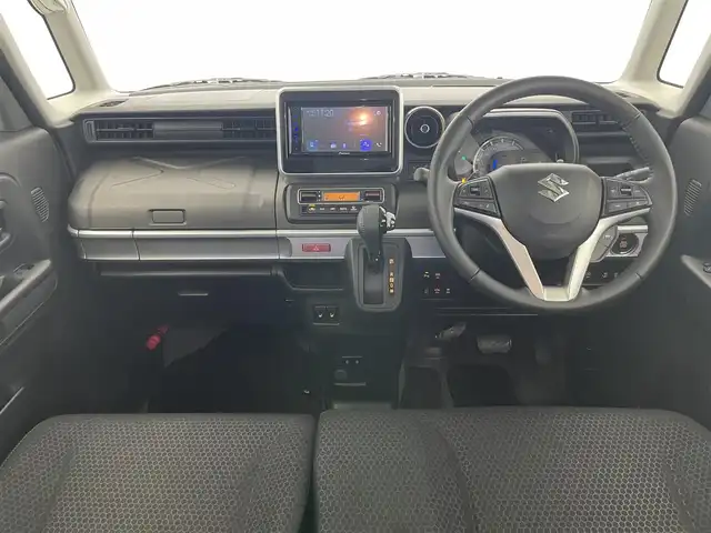 スズキ スペーシア ギア HYBRID XZターボ 愛知県 2022(令4)年 4.8万km オフブルーメタリック/ガンメタリック2トーンルーフ 純正ディスプレイ　ＤＶＤ　Ｂｌｕｅｔｏｏｔｈ　ＵＳＢ　バックカメラ　シートヒーター　両側パワースライドドア　ＬＥＤライト　フォグ　衝突軽減　追従クルコン　デュアルカメラブレーキ　純正１４インチアルミホイール　パドルシフト　ルーフレール　リヤパーキングセンサー　リアシェード　背面テーブル　禁煙車