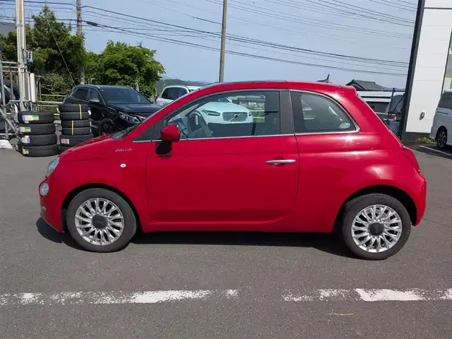 フィアット ５００ ツインエア ドルチェヴィータ 福井県 2022(令4)年 1.9万km パソドプレレッド ワンオーナー車/純正15インチAW/特殊形状ルーフ/クルーズコントロール/前後ドライブレコーダー/後方コーナーセンサー/キセノンヘッドライト/F・Rフォグ/パドルシフト/横滑り防止装置/盗難防止装置/ダブル＋サイドエアバッグ/カーテンエアバッグ/純正フロアマット