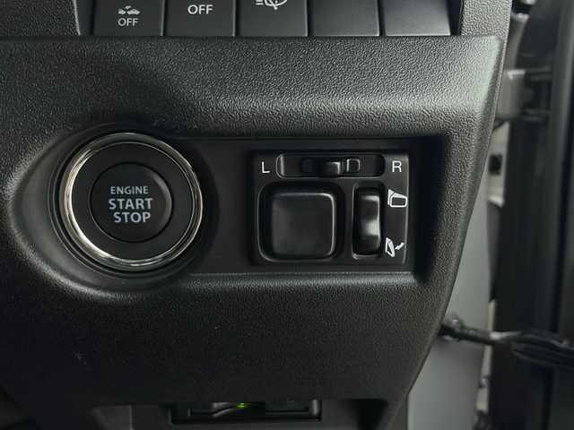 スズキ ジムニー シエラ JC 秋田県 2022(令4)年 1.1万km ミディアムグレー 4WD/9インチ社外ナビ(CD DVD SD BT フルセグ)/バックカメラ/クルーズコントロール/レーンキープアシスト/軽減衝突システム/25mmインチアップ/ロッソモデロリアマフラー/BFGoodrich/前席シートヒーター/ETC/LEDヘッドライト/LEDウィンカー/ドライブレコーダー/プッシュスタート/スマートキー/純正フロアマット/電動格納ミラー/ヘッドライトウォッシャー