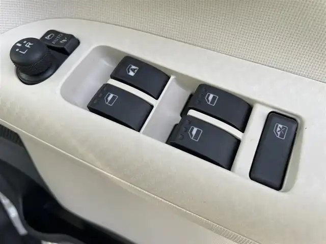 ダイハツ ムーヴ キャンバス X LTD メイクアップ SA Ⅲ 石川県 2018(平30)年 7.2万km ベージュⅡ 社外メモリーナビ/フルセグTV/ドライブレコーダー/LEDヘッドライト/両側パワースライドドア/スマートアシスト3/スマートキー/プッシュスタート/電動ミラー/ETC/コーナーセンサー/保証書