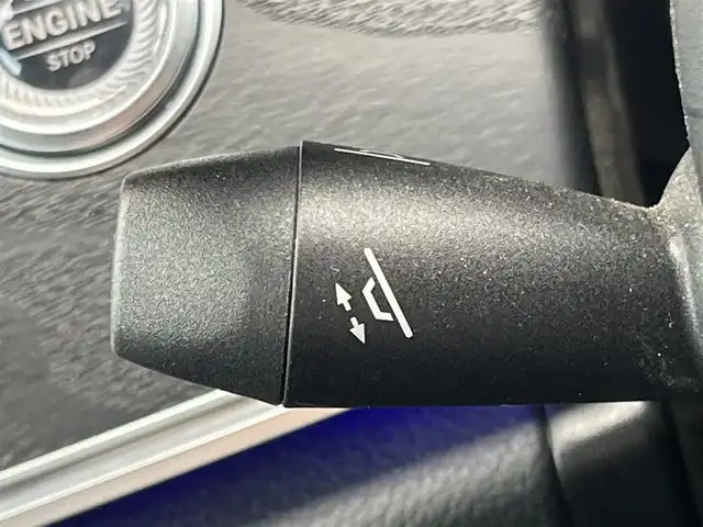 メルセデス・ベンツ Ｅ２００ クーペ スポーツ 静岡県 2019(令1)年 4.9万km ダイヤモンドホワイト レザーパッケージ/・本革シート/・パノラミックスライディングルーフ/・Burmesterサラウンドサウンドシステム/・エアバランスパッケージ/・レザーARTICOダッシュボード/・メモリー付パワーシート /・電動ランバーサポート/・電動チルト＆テレスコピックステアリング/・マルチビームLEDヘッドライト/・アダプティブハイビームアシスト・プラス/・イージーエントリー/レーダーセーフティパッケージ/・アクティブディスタンスアシスト・ディストロニック/・アクティブステアリングアシスト/・アクティブレーンチェンジングアシスト/・アクティブエマージェンシーストップアシスト/・PRE-SAFE/・アクティブブレーキアシスト/・PRE-SAFEサウンド/・緊急回避補助システム/・渋滞時緊急ブレーキ機能/・アクティブブラインドスポットアシスト/・アクティブレーンキーピングアシスト/・PRE-SAFEプラス/・トラフィックサインアシスト/COMANDシステム/(Bluetooth/CarPlay/フルセグ)/360°カメラ/アダプティブクルーズコントロール/シートヒーター/アンビエントライト/キーレスゴー/ETC/ドライブレコーダー/純正19AW/フロアマット