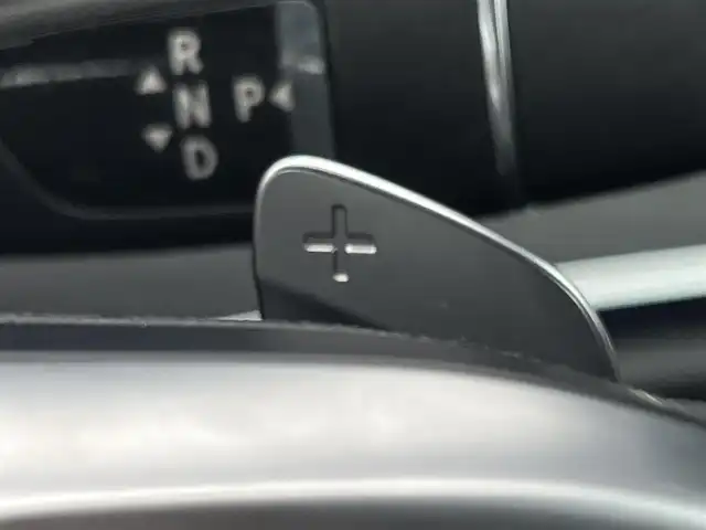 メルセデス・ベンツ Ｅ２００ クーペ スポーツ 静岡県 2019(令1)年 4.9万km ダイヤモンドホワイト レザーパッケージ/・本革シート/・パノラミックスライディングルーフ/・Burmesterサラウンドサウンドシステム/・エアバランスパッケージ/・レザーARTICOダッシュボード/・メモリー付パワーシート /・電動ランバーサポート/・電動チルト＆テレスコピックステアリング/・マルチビームLEDヘッドライト/・アダプティブハイビームアシスト・プラス/・イージーエントリー/レーダーセーフティパッケージ/・アクティブディスタンスアシスト・ディストロニック/・アクティブステアリングアシスト/・アクティブレーンチェンジングアシスト/・アクティブエマージェンシーストップアシスト/・PRE-SAFE/・アクティブブレーキアシスト/・PRE-SAFEサウンド/・緊急回避補助システム/・渋滞時緊急ブレーキ機能/・アクティブブラインドスポットアシスト/・アクティブレーンキーピングアシスト/・PRE-SAFEプラス/・トラフィックサインアシスト/COMANDシステム/(Bluetooth/CarPlay/フルセグ)/360°カメラ/アダプティブクルーズコントロール/シートヒーター/アンビエントライト/キーレスゴー/ETC/ドライブレコーダー/純正19AW/フロアマット