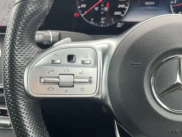 メルセデス・ベンツ Ｅ２００ クーペ スポーツ 静岡県 2019(令1)年 4.9万km ダイヤモンドホワイト レザーパッケージ/・本革シート/・パノラミックスライディングルーフ/・Burmesterサラウンドサウンドシステム/・エアバランスパッケージ/・レザーARTICOダッシュボード/・メモリー付パワーシート /・電動ランバーサポート/・電動チルト＆テレスコピックステアリング/・マルチビームLEDヘッドライト/・アダプティブハイビームアシスト・プラス/・イージーエントリー/レーダーセーフティパッケージ/・アクティブディスタンスアシスト・ディストロニック/・アクティブステアリングアシスト/・アクティブレーンチェンジングアシスト/・アクティブエマージェンシーストップアシスト/・PRE-SAFE/・アクティブブレーキアシスト/・PRE-SAFEサウンド/・緊急回避補助システム/・渋滞時緊急ブレーキ機能/・アクティブブラインドスポットアシスト/・アクティブレーンキーピングアシスト/・PRE-SAFEプラス/・トラフィックサインアシスト/COMANDシステム/(Bluetooth/CarPlay/フルセグ)/360°カメラ/アダプティブクルーズコントロール/シートヒーター/アンビエントライト/キーレスゴー/ETC/ドライブレコーダー/純正19AW/フロアマット
