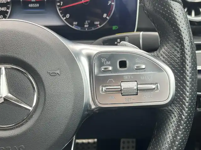 メルセデス・ベンツ Ｅ２００ クーペ スポーツ 静岡県 2019(令1)年 4.9万km ダイヤモンドホワイト レザーパッケージ/・本革シート/・パノラミックスライディングルーフ/・Burmesterサラウンドサウンドシステム/・エアバランスパッケージ/・レザーARTICOダッシュボード/・メモリー付パワーシート /・電動ランバーサポート/・電動チルト＆テレスコピックステアリング/・マルチビームLEDヘッドライト/・アダプティブハイビームアシスト・プラス/・イージーエントリー/レーダーセーフティパッケージ/・アクティブディスタンスアシスト・ディストロニック/・アクティブステアリングアシスト/・アクティブレーンチェンジングアシスト/・アクティブエマージェンシーストップアシスト/・PRE-SAFE/・アクティブブレーキアシスト/・PRE-SAFEサウンド/・緊急回避補助システム/・渋滞時緊急ブレーキ機能/・アクティブブラインドスポットアシスト/・アクティブレーンキーピングアシスト/・PRE-SAFEプラス/・トラフィックサインアシスト/COMANDシステム/(Bluetooth/CarPlay/フルセグ)/360°カメラ/アダプティブクルーズコントロール/シートヒーター/アンビエントライト/キーレスゴー/ETC/ドライブレコーダー/純正19AW/フロアマット