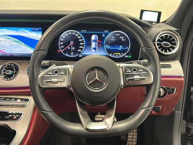 メルセデス・ベンツ ＣＬＳ２２０ｄ スポーツ エクスクルーシブPKG 新潟県 2018(平30)年 3.1万km オブシディアンブラック レーダーセーフティパッケージ/・アクティブディスタンスアシストディストロニック/・アクティブステアリングアシスト/・アクティブレーンチェンジアシスト/・アクティブエマージェンシーストップアシスト/・PRE-SAFE/・アクティブブレーキアシスト/・PRE-SAFEインパルスサイド/・PRE-SAFEサウンド/・緊急回避補助システム、渋滞時緊急ブレーキ機能/・アクティブブラインドスポットアシスト/・アクティブレーンキーピングアシスト/・PRE-SAFEプラス/・トラフィックサインアシスト/エクスクルーシブパッケージ/・ナッパレザーシート（ベンガルレッド/ブラックシート）/・シートベンチレーター/・Burmester/・エアーボディーコントロールサスペンション/COMANDシステム/・12.3インチワイドディスプレイ/・HDDナビゲーション/・フルセグTV/・AppleCarPlary/・ETC2.0/グレーアッシュウッドインテリア/レザーARTICOダッシュボード/シートヒーター/アンビエントライト/LEDコーナリングアシスト/アダプティブハイビームアシストプラス/360°カメラシステム/アクティブパーキングアシスト