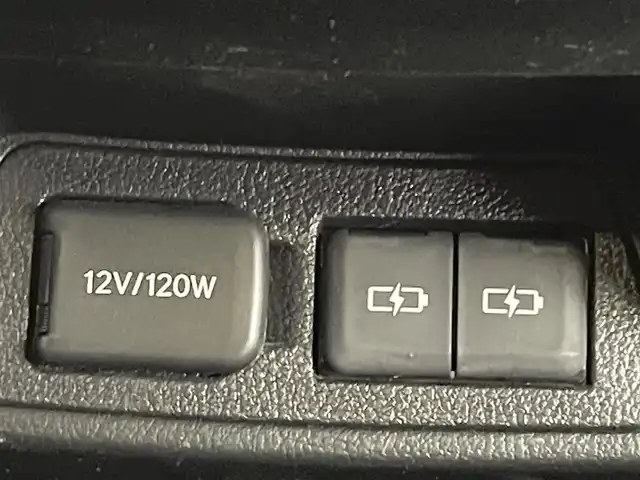 レクサス ＥＳ 300h Fスポーツ 熊本県 2022(令4)年 4.8万km ヒートブルーコントラストレイヤリング ワンオーナー　/禁煙車　/サンルーフ　/純正ナビ（ＣＤ・ＤＶＤ・フルセグ・ＢＴ・SD・ＡＵＸ・ipod・ＵＳＢ）/全周囲カメラ　/ビルトインＥＴＣ２．０　/社外前方ドライブレコーダー　/前後クリアランスソナー　/モデリスタエアロフル/レクサスセーフティセンス/・プリクラッシュセーフティ/・レーントレーシングアシスト/・レーダークルーズコントロール/・アダプティブハイビームアシスト/・ロードサインアシスト/・ドライバー異常対応システム/・ブラインドスポットモニター/横滑り防止/アイドリングストップ/パーキングサポート/前席シートヒーター/前席エアーシート/前席パワーシート/ステアリングヒーター/デジタルインナーミラー/純正フロアマット/社外19インチAW/オートライト/LEDヘッドライト/フォグライト/スマートキー/プッシュスタート/スペアキー1本/4本出しマフラー/保証書/取扱説明書