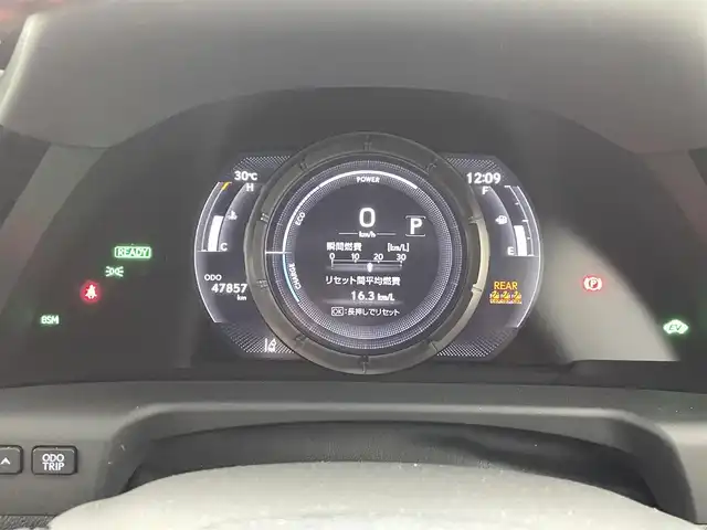 レクサス ＥＳ 300h Fスポーツ 熊本県 2022(令4)年 4.8万km ヒートブルーコントラストレイヤリング ワンオーナー　/禁煙車　/サンルーフ　/純正ナビ（ＣＤ・ＤＶＤ・フルセグ・ＢＴ・SD・ＡＵＸ・ipod・ＵＳＢ）/全周囲カメラ　/ビルトインＥＴＣ２．０　/社外前方ドライブレコーダー　/前後クリアランスソナー　/モデリスタエアロフル/レクサスセーフティセンス/・プリクラッシュセーフティ/・レーントレーシングアシスト/・レーダークルーズコントロール/・アダプティブハイビームアシスト/・ロードサインアシスト/・ドライバー異常対応システム/・ブラインドスポットモニター/横滑り防止/アイドリングストップ/パーキングサポート/前席シートヒーター/前席エアーシート/前席パワーシート/ステアリングヒーター/デジタルインナーミラー/純正フロアマット/社外19インチAW/オートライト/LEDヘッドライト/フォグライト/スマートキー/プッシュスタート/スペアキー1本/4本出しマフラー/保証書/取扱説明書