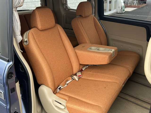 ホンダ ステップワゴン G Lパッケージ 千葉県 2006(平18)年 13万km スカイミストメタリック ワンオーナー/純正HDDナビ/CD・DVD・FM・AM/バックカメラ/ETC/両側パワースライドドア/スペアキー/純正マット/純正カーテン/ステアリングスイッチ/３列シート/ガラスルーフ/取扱説明書/保証書