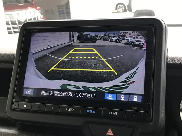 ホンダ Ｎ ＢＯＸ カスタム コーディネートスタイル 富山県 2024(令6)年 0.9万km プラチナホワイトパール 純正8型ナビ（VXM-245ZFEi)/フルセグTV／Bluetooth/バックカメラ/両側パワースライドドア/追従クルーズコントロール/レーンキープアシスト/コーナーセンサー/ハーフレザーシート/シートヒーター/ETC/スマートキー/プッシュスタート/オートライト/LEDヘッドライト/ドライブレコーダー/純正AW14インチ/純正フロアマット/ドアバイザー/スペアキー1本/保証書／取説有り