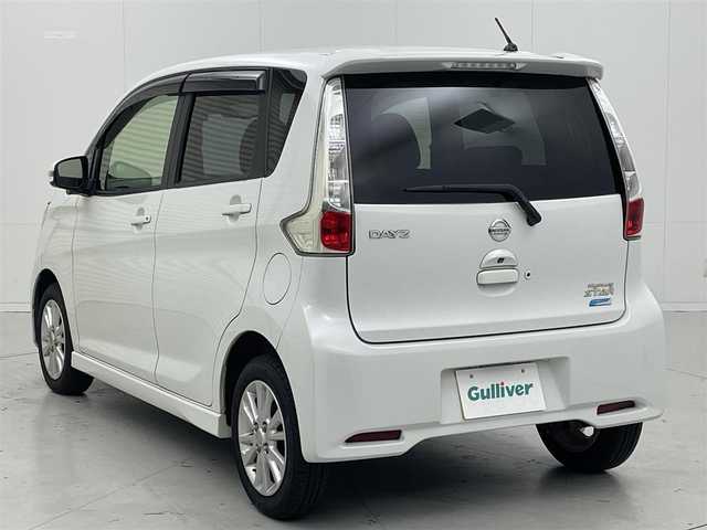 日産 デイズ HWS X Vセレ +SeftyⅡ 茨城県 2015(平27)年 7.5万km ホワイトパール 純正ナビ［MC313D-W］/フルセグ再生可/バックカメラ/純正14インチAW/純正フロアマット/社外ドライブレコーダー/LEDヘッドライト